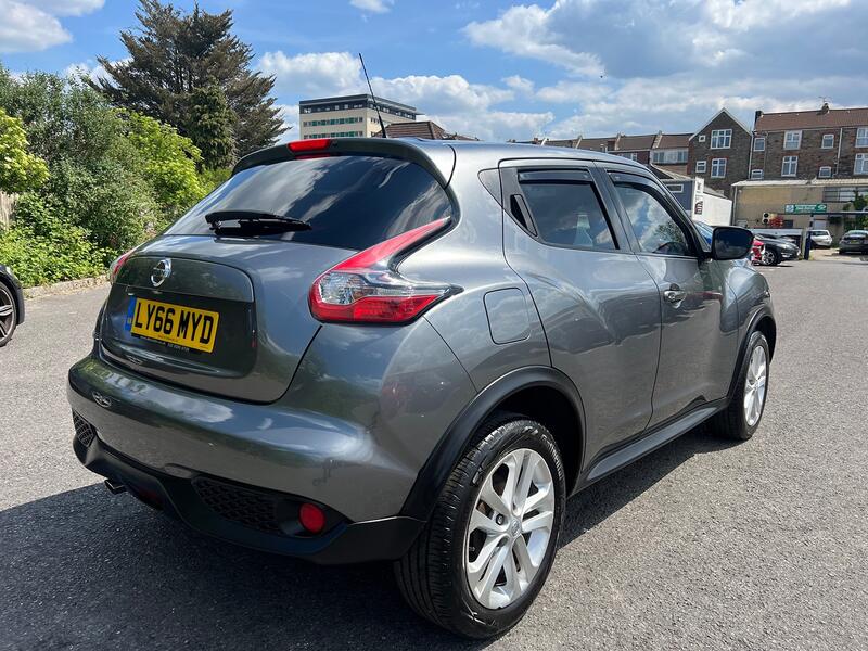 NISSAN JUKE