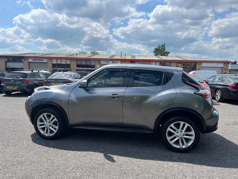 NISSAN JUKE